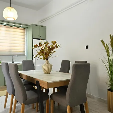 別荘 El Dorado Corner With Hot Tub ハニア