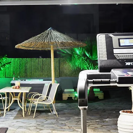 El Dorado Corner With Hot Tub Ferienhaus