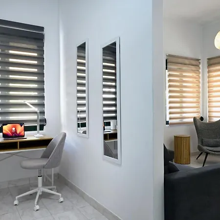 펜션 El Dorado Corner With Hot Tub *