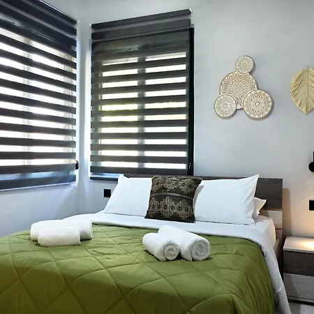 El Dorado Corner With Hot Tub * Chania (Crete)